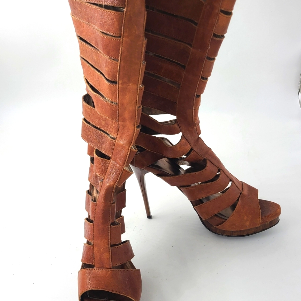 N.Y.L.A Gladiator Heel
